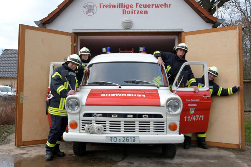 50 jahre alt, 27 jahre alt