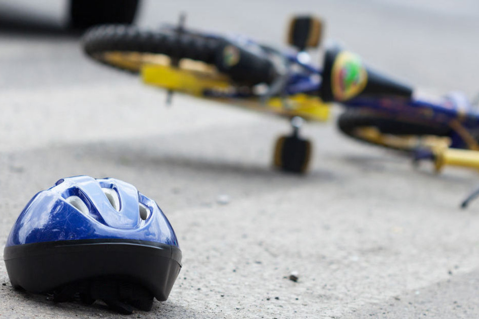 Binnen weniger Tagen kam es erneut zu einem dramatischen Todesfall nach einem Unfall mit einem Lkw. (Symbolbild)