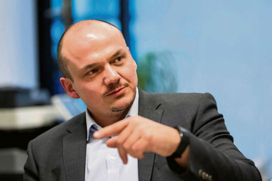 Linke-Geschäftsführer Sven Wöhl (44) fordert am Donnerstag im Stadtrat das Verbot von Glyphosat in Zwickau.