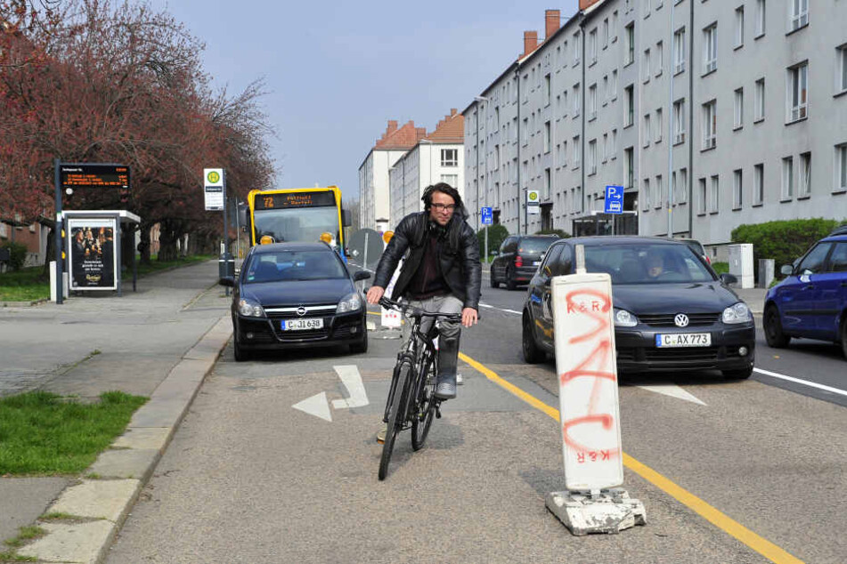 An Baustellen wie an der Lutherstraße wird es für Radfahrer besonders gefährlich.