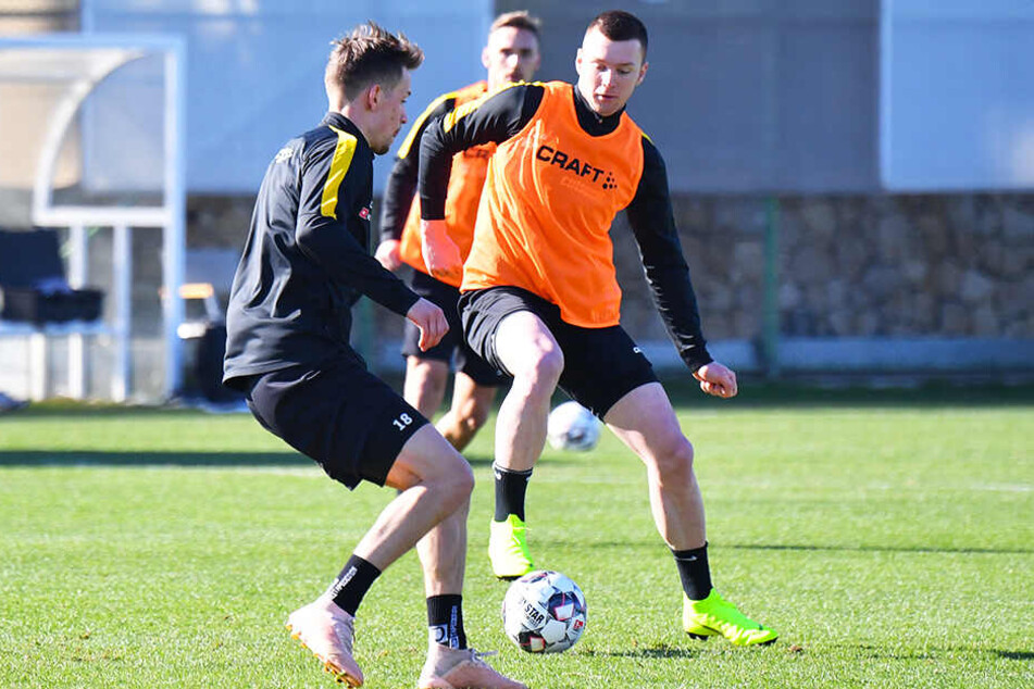 Haris Duljevic (r., gegen Jannik Müller) bekam den Groll des Trainers besonders zu spüren.