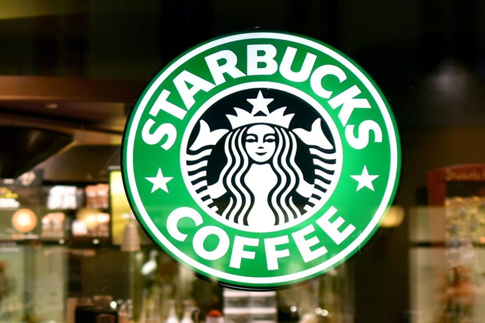 Starbucks sorgte schon wieder für Ärger. Dieses Mal war die Polizei betroffen.