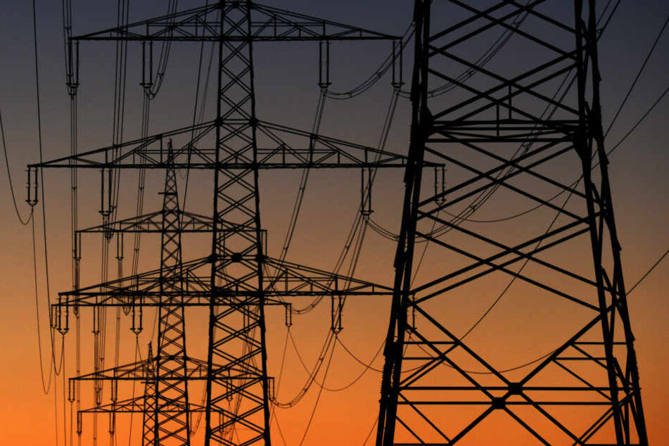 Wahrscheinlich müssen die Menschen in Deutschland auch in den kommenden Jahren immer mehr für ihren Strom zahlen.