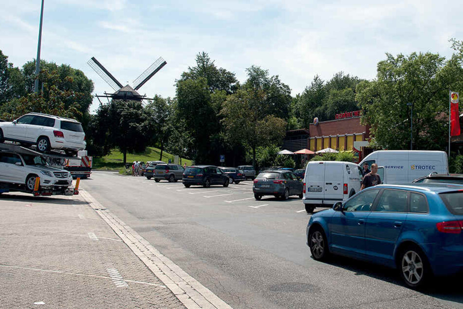 Auf einer Raststätte kam es zu einer Auseinandersetzung. (Symbolbild)