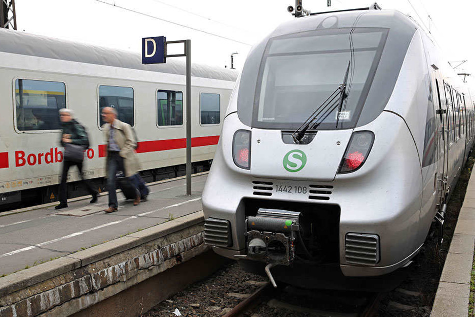 Wurde die S-Bahn mit einer Luftdruckpistole beschossen? (Symbolbild)