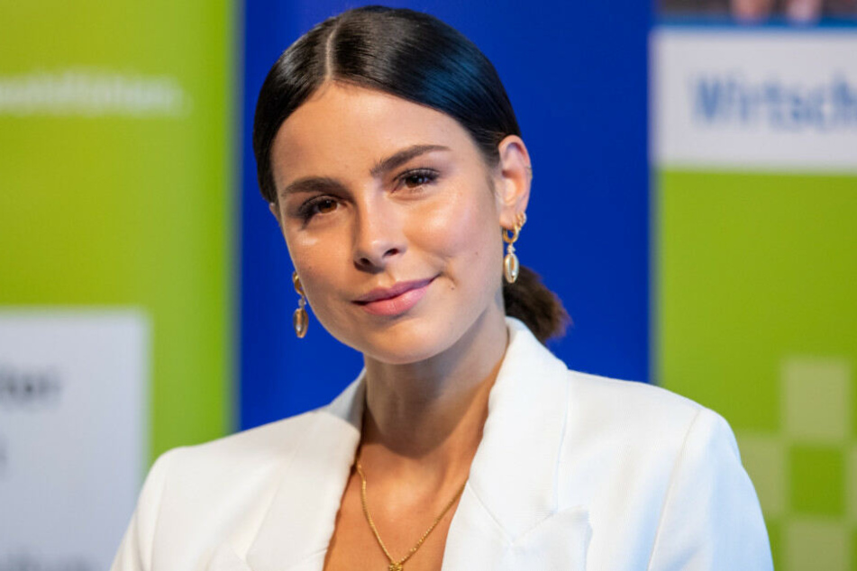 Lena Meyer-Landrut bei einem Interview an der Hochschule Ansbach.