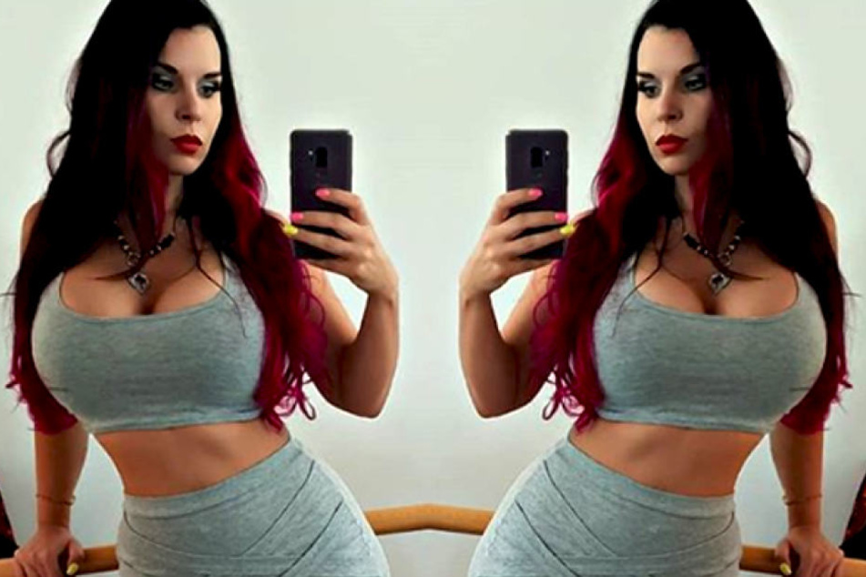 Pornostar Aische Pervers (32) hat heiße Tipps für die Weihnachtszeit.