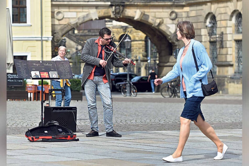 Wie laut darf Straßenmusik sein? In Dresden bleibt das ein Streitthema.