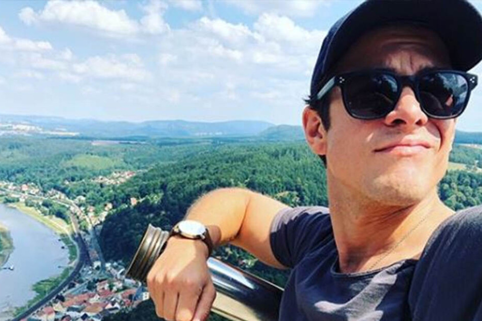 In Drehpausen besuchte der Schauspieler unter anderem die Festung Königstein.