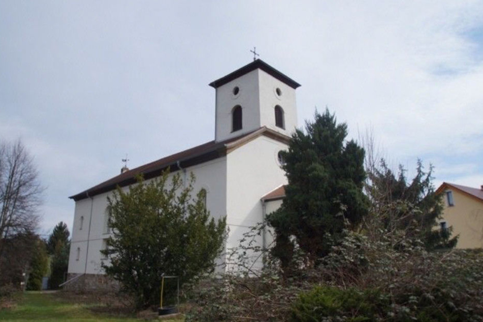 Elstertrebnitz sucht einen Käufer für die sanierte Sankt Martinskirche. Kosten: 170.000 Euro.