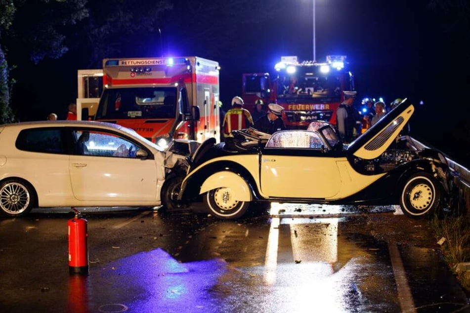 Rettungskräfte waren mit einem Großaufgebot vor Ort.