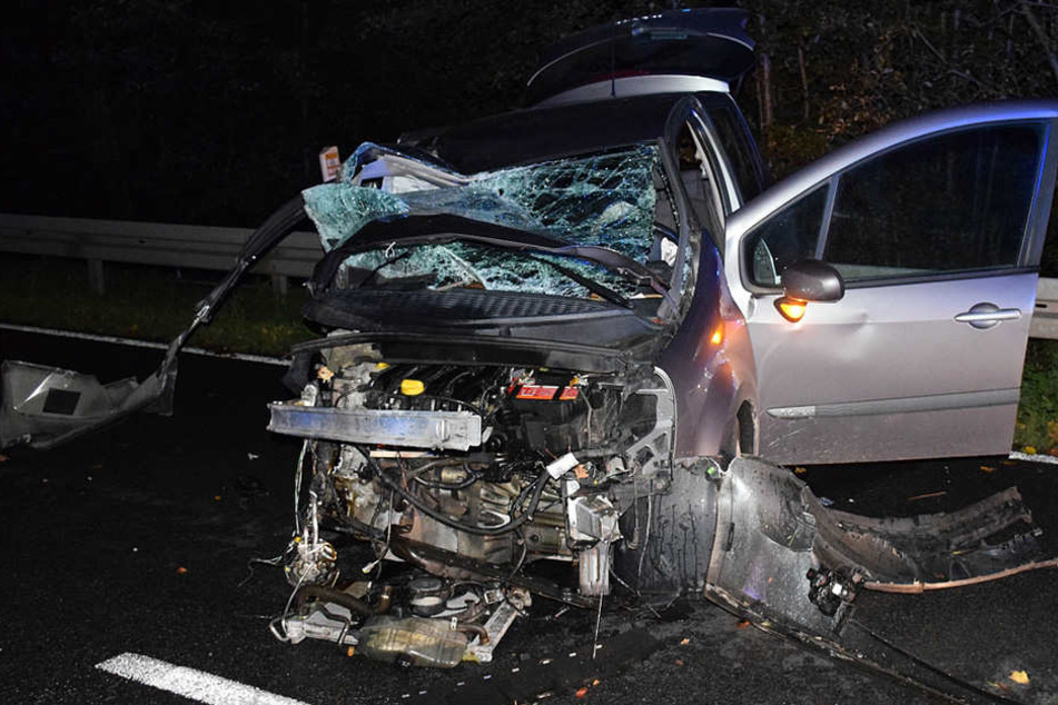 Der Renault war nach dem Unfall nur noch Schrott.
