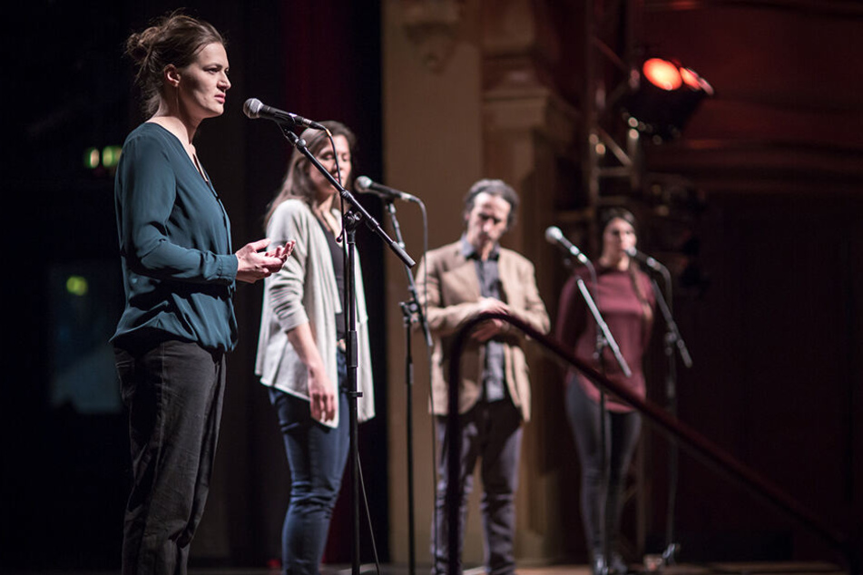 Das Stück "NSU-Monologe – Der Kampf der Hinterbliebenen um die Wahrheit" beschäftigt sich mit den Opferangehörigen der rechten Terrorzelle.