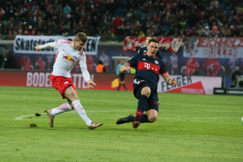 Werner, Schuss, Tor: Süle kommt zu spät herangerutscht, Leipzigs Stürmer dreht mit seinem 11. Ligator das Spiel.