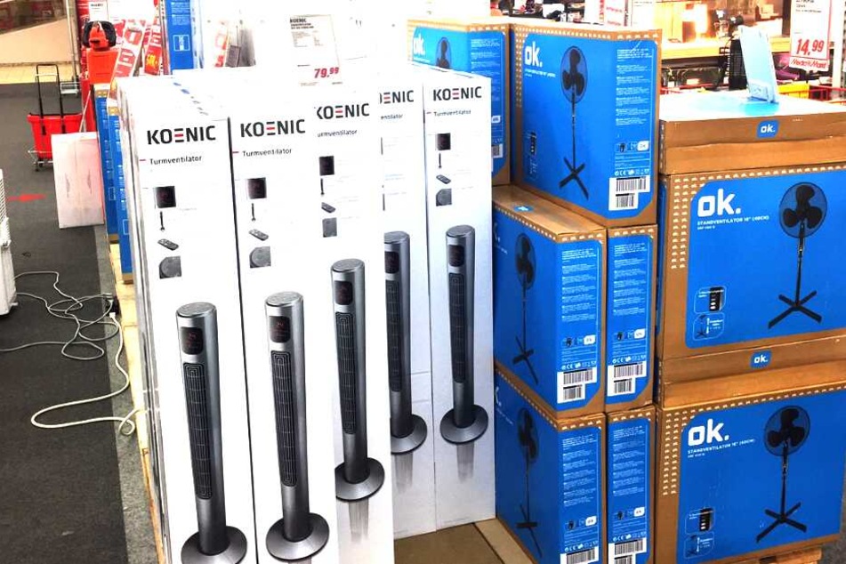 Ranhalten und abkühlen: Im MediaMarkt Alzey könnt Ihr jetzt die letzten Kühlgeräte abstauben.