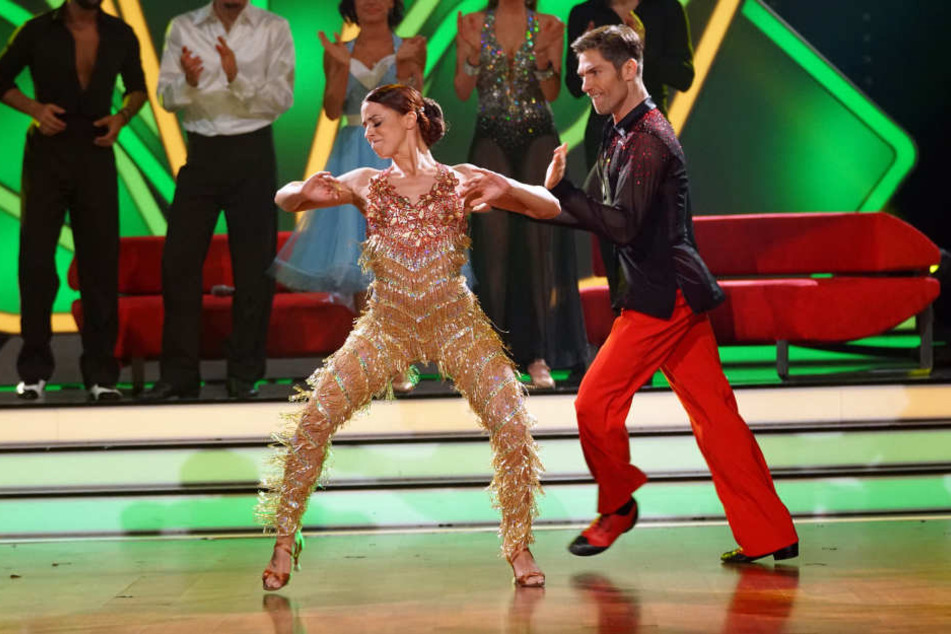 Sie ist der absolute Jury-Liebling: Schlagerprinzessin Vanessa Mai (25) legte mit Tanzpartner Christian Polanc (38) einen 30-Punkte-Auftritt nach dem nächsten hin.