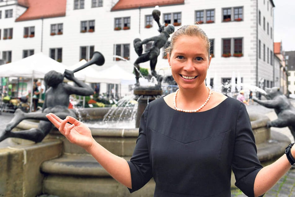 Erst 34 und schon viel Verantwortung: Romina Barth (CDU) ist Sachsens jüngste
Oberbürgermeisterin.
