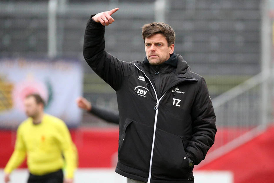 FSV-Coach Torsten Ziegner sorgt für reichlich Gesprächsbedarf.