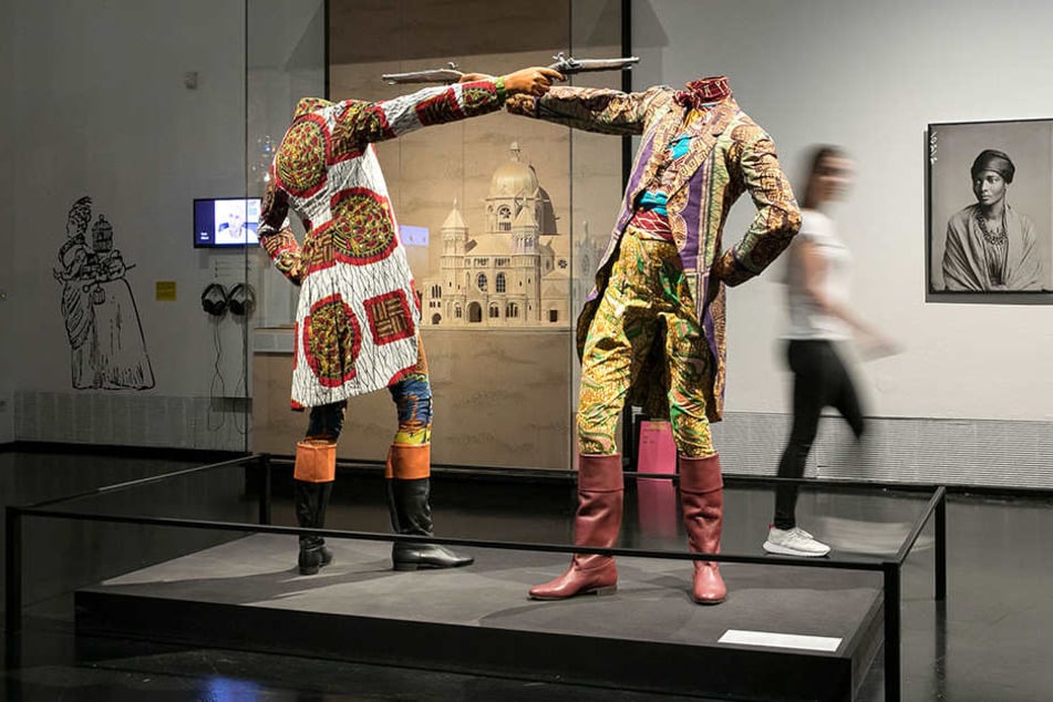 Auch diese Arbeit des britisch-nigerianischen Künstlers Yinka Shonibare gibt's im Rahmen der "Rassismus"-Ausstellung noch bis nächsten Sonntag zu sehen.