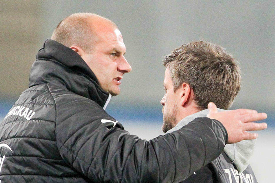 Sportdirektor David Wagner (l.) und Trainer Torsten Ziegner
planen was für den Winter.