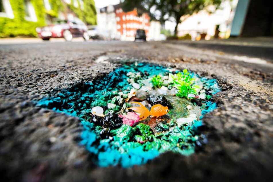 Das Schlagloch ist inzwischen ein anerkanntes Kunstwerk.