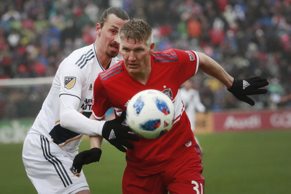 Eine lebende Legende: Bastian Schweinsteiger (r.) von Chicago Fire in Aktion.