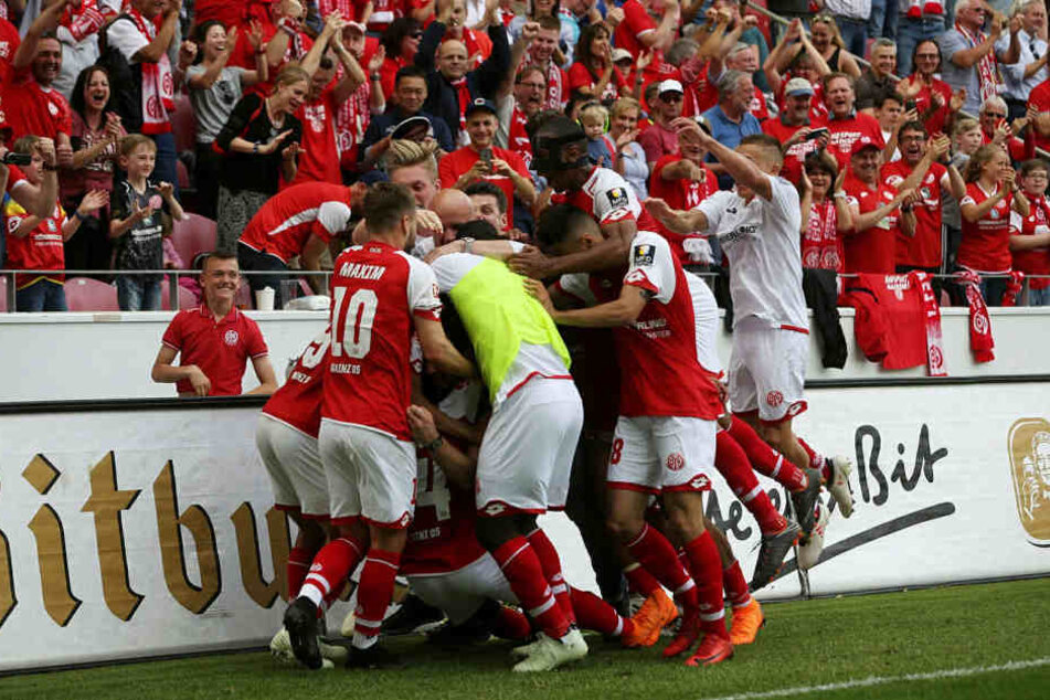 Zuletzt gewann Mainz mit 3:0 gegen RB Leipzig. Dieses Ergebnis werden die Sachsen sicher zu vermeiden wissen.