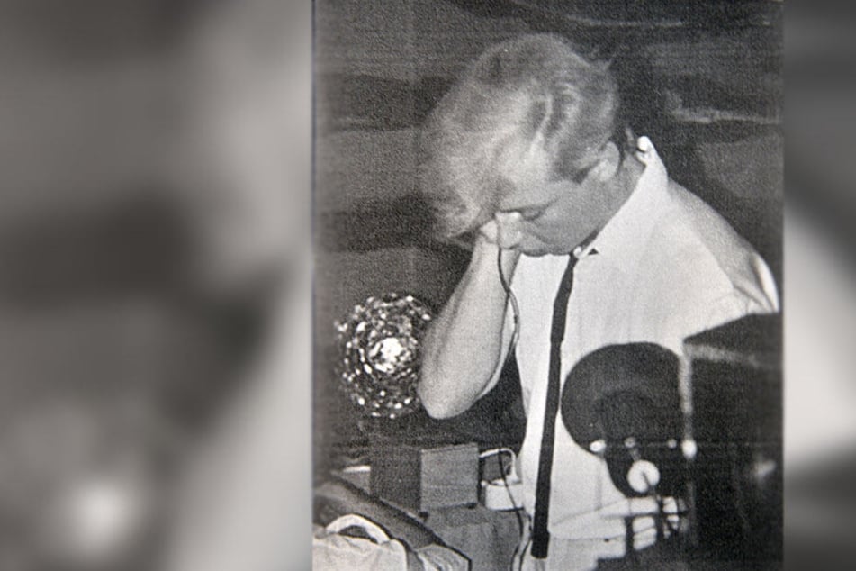 DJ Geyer bei der Arbeit - hier in den 80-er Jahren im Jugendclub Kasch im Flemminggebiet.