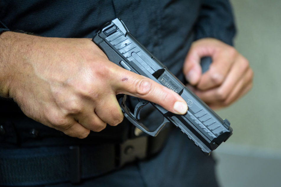 Die Polizei bittet die Bevölkerung um Mithilfe bei der Suche. (Symbolbild)
