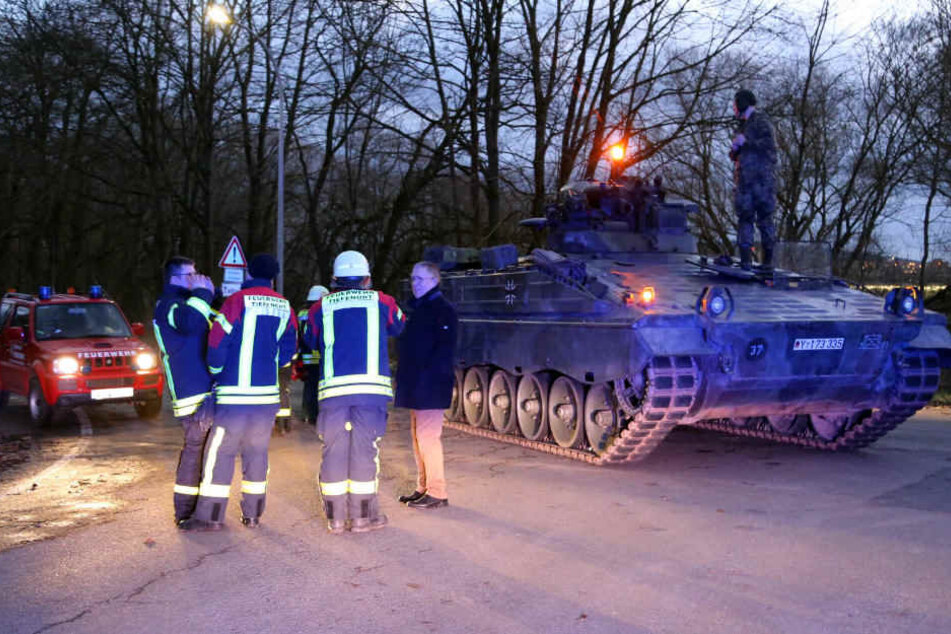 Die Bundeswehr half bei der Bergung des toten Feuerwehrmannes.