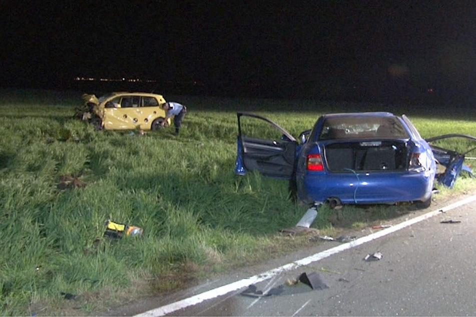 Der 24-Jährige kam mit seinem Audi von der Fahrbahn ab und geriet anschließend in den Gegenverkehr.