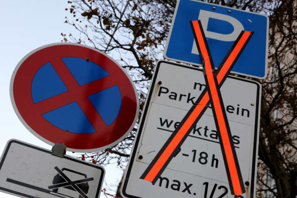 Ein Mann wollte eine Falschparkerin nur auf ihr Fehlverhalten aufmerksam machen. (Symbolbild)