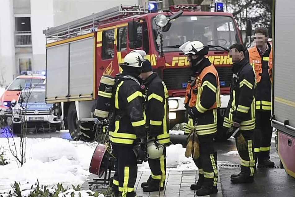 Ein Großaufgebot von Feuerwehr- und Rettungskräften war im Einsatz.