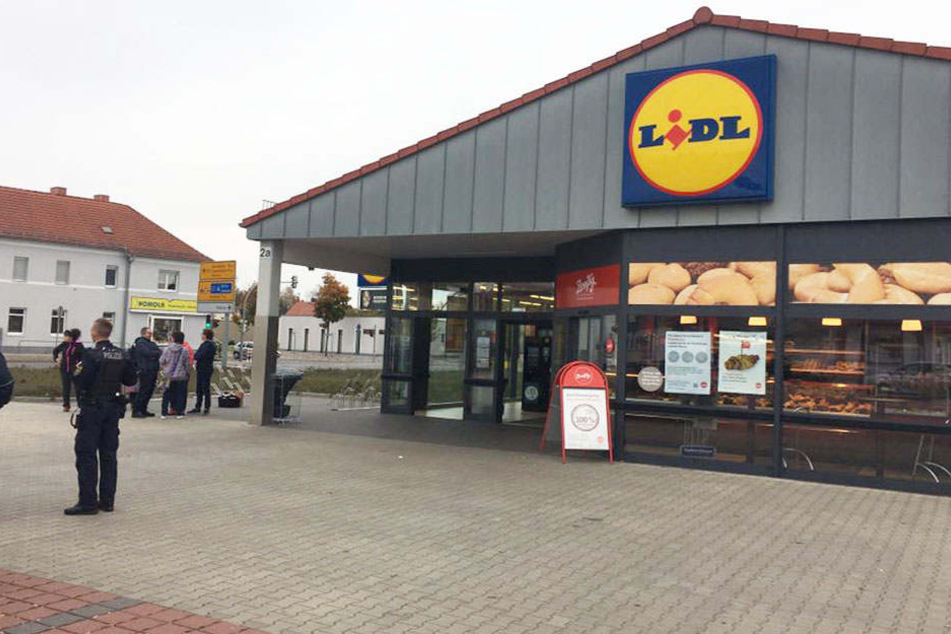 Das Gebiet rund um den Lidl-Markt wurde weiträumig abgesperrt.