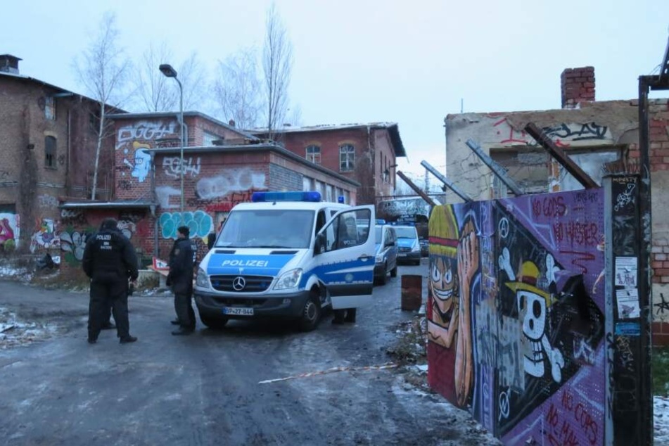 Rund 150 Landes- und Bundespolizisten hatten in den frühen Morgenstunden des 15. Januar das Leipziger "Black Triangle" besetzt.