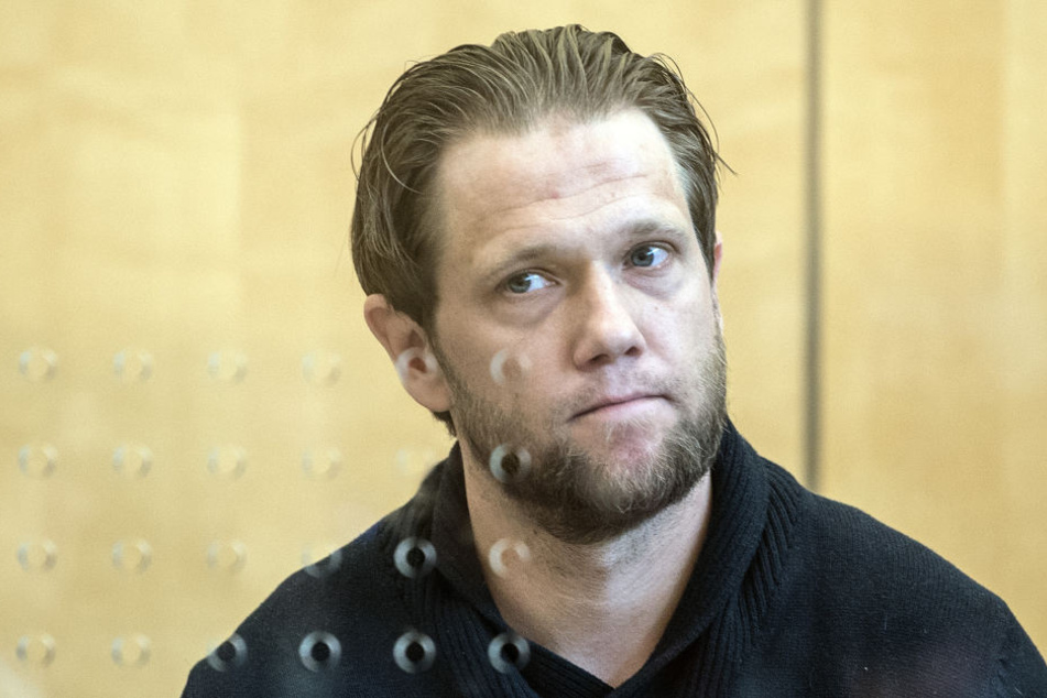 Wegen Unterstützung einer Terrormiliz muss der Salafistenprediger jetzt in den Knast.