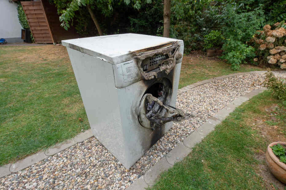 Dieser Wäschetrockner hatte im Keller Feuer gefangen.