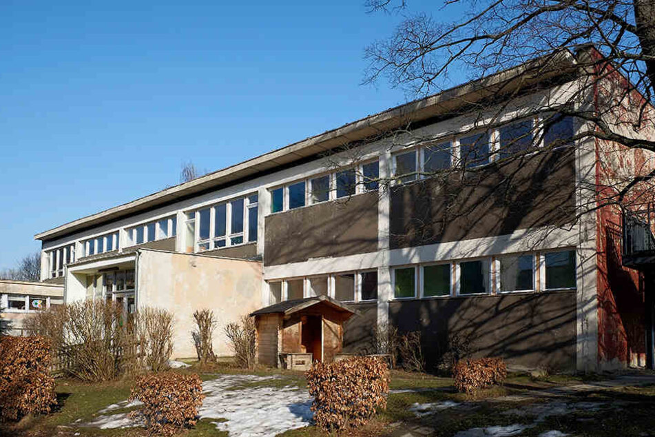 Am maroden Plattenbau ist seit den 60er Jahren kaum etwas erneuert worden.