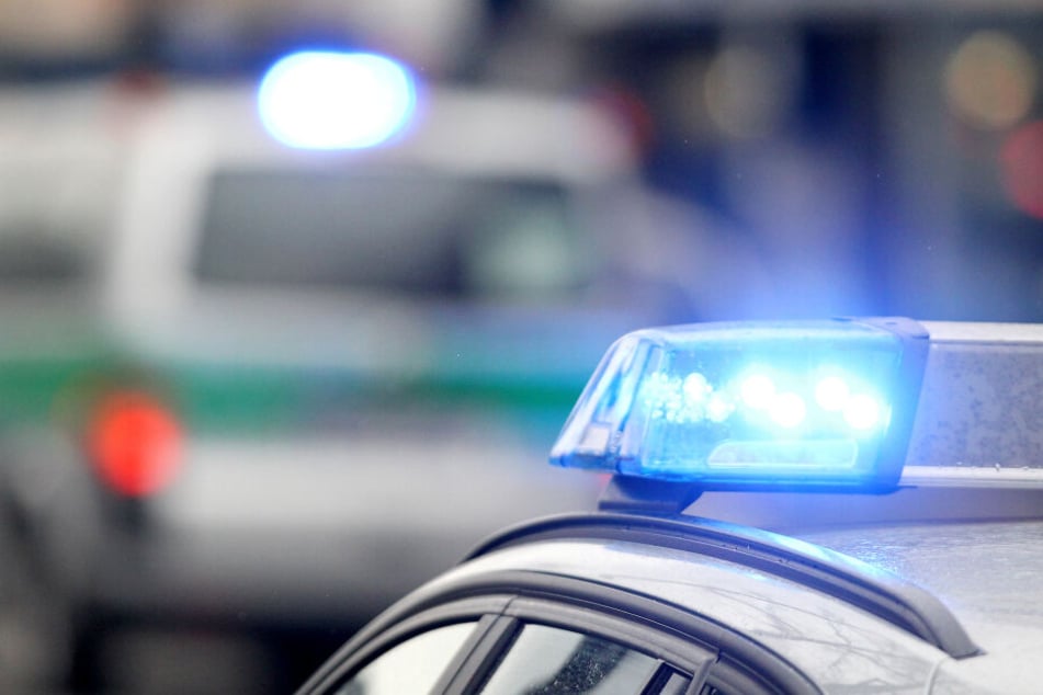 Schwerer Unfall bei Roßwein mit sieben Verletzten, darunter drei Kinder