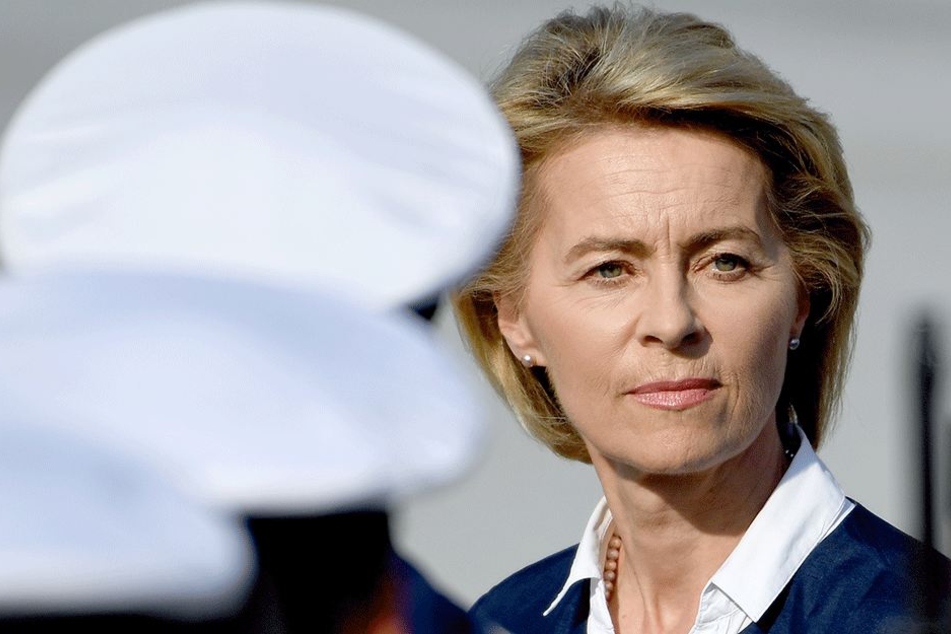 Ursula von der Leyen (59, CDU).