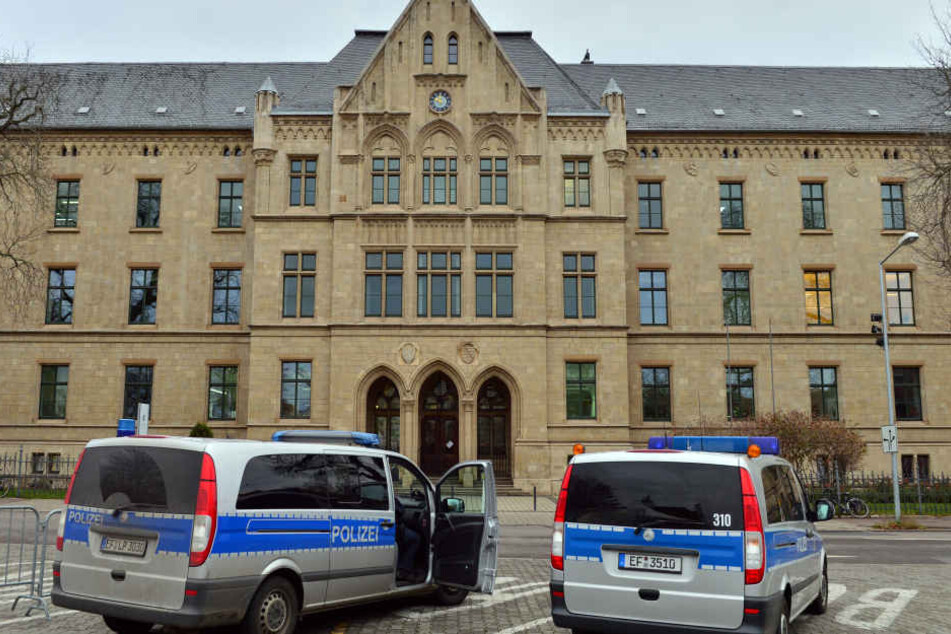 Der Prozess wird vor dem Landgericht Erfurt verhandelt.