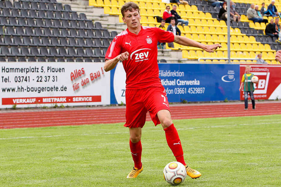 Der 26-jährige Stürmer hat seinen Vertrag aufgelöst und wechselt mit sofortiger Wirkung zu Regionalligist FSV Wacker Nordhausen.