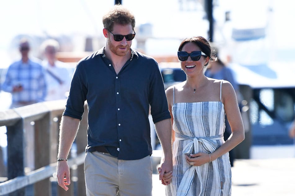 In Australien zeigen sich Harry und Meghan verliebt wie eh und je.