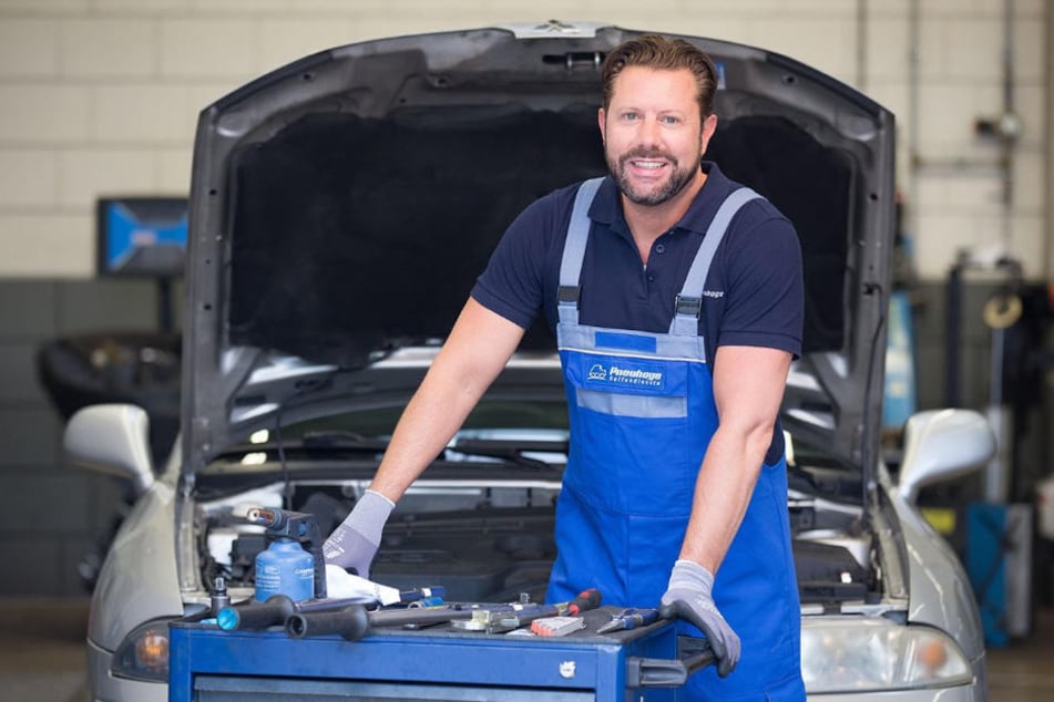 Hauptsächlich arbeitet Ihr in der Werkstatt, seid aber auch immer wieder vor Ort beim Kunden.