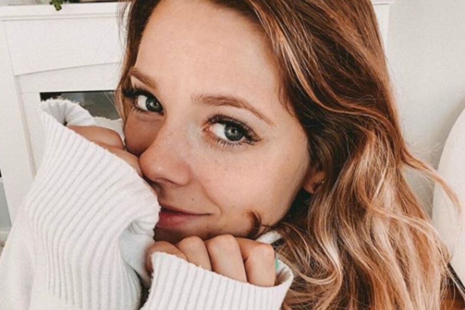 Trotz aller Zweifel: Anne Wünsche (28) ist immer noch vergeben.