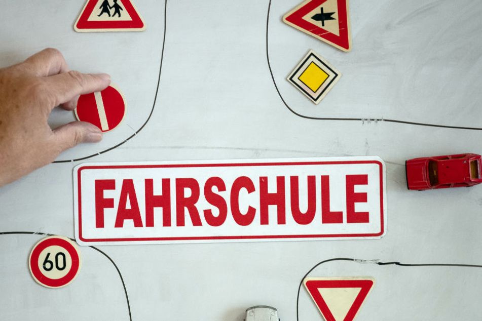 Dem Lehrer war der Drogenkonsum seines Schülers verborgen geblieben. (Symbolbild)