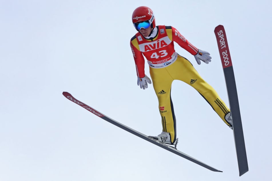 Stephan Leyhe sprang in der Qualifikation in Klingenthal mit 145,5 Metern am weitesten. (Archivbild)