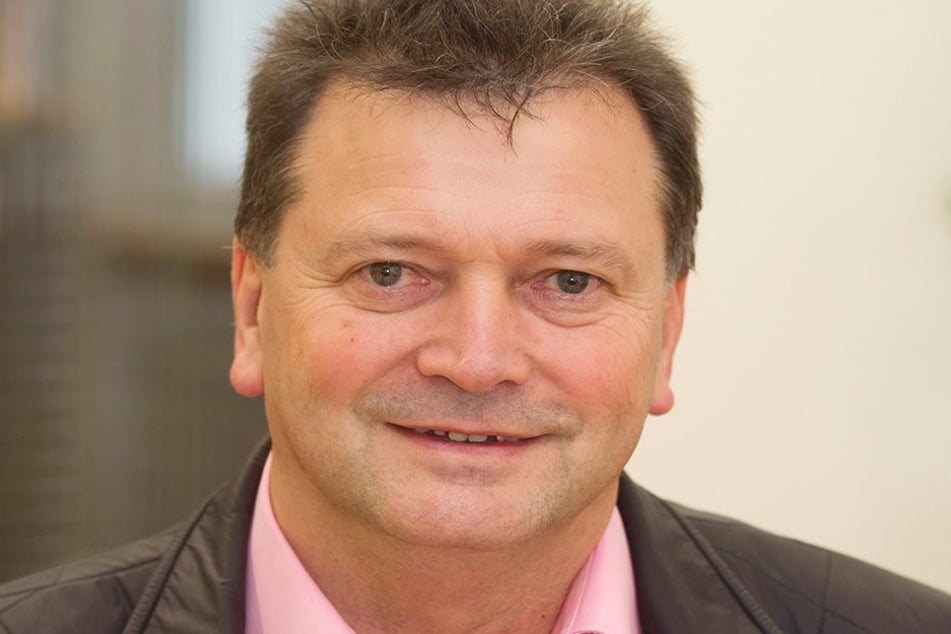 Die Überraschung für seine Tochter ist Unternehmer Bernd Erdmann gelungen.