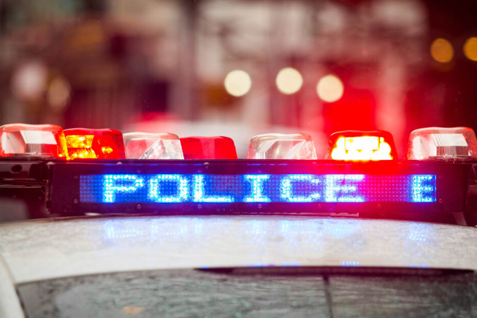 Die Polizei nahm fünf Jugendliche fest.