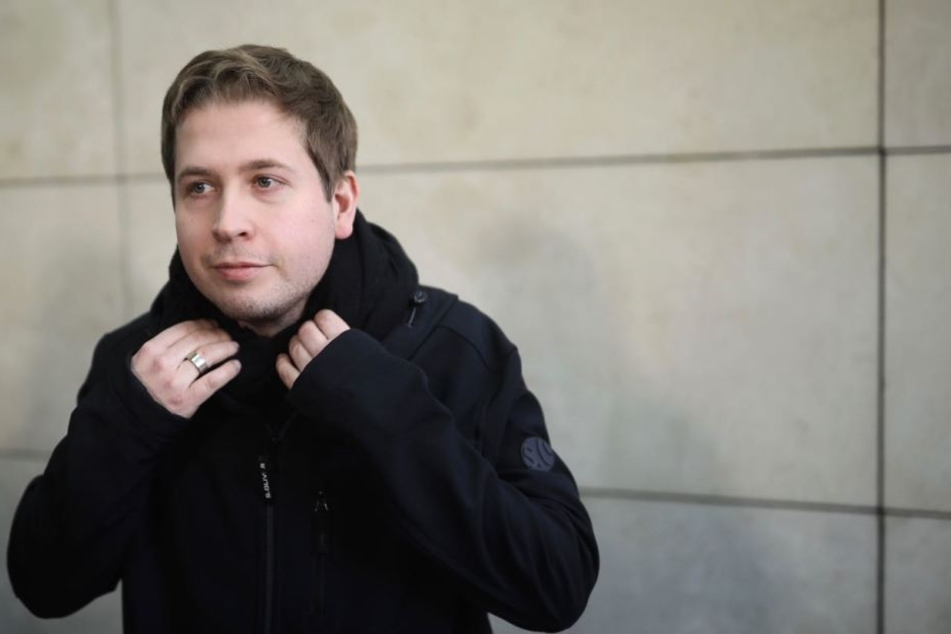 Er will die Erneuerung der SPD mit allen Mitteln, trotz einer erneuten Regierungsbeteiligung.